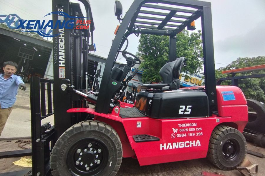 Xe nâng dầu 2.5 tấn Hangcha có khả năng tiết kiệm nhiên liệu cao