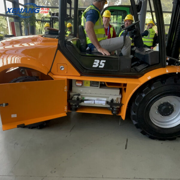 ảnh bìa pin xe nâng 2