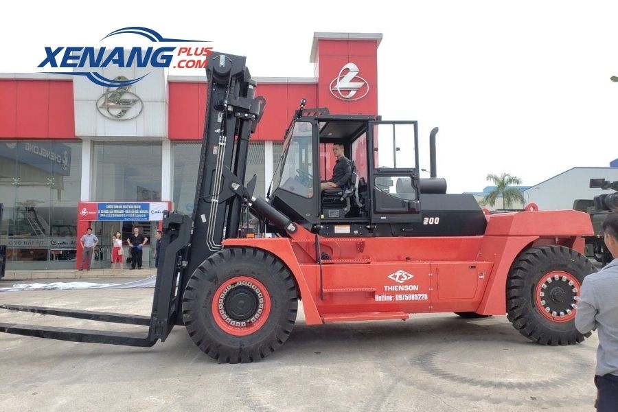 Xe nâng dầu 20 tấn Hangcha có nhiều ưu điểm vượt trội