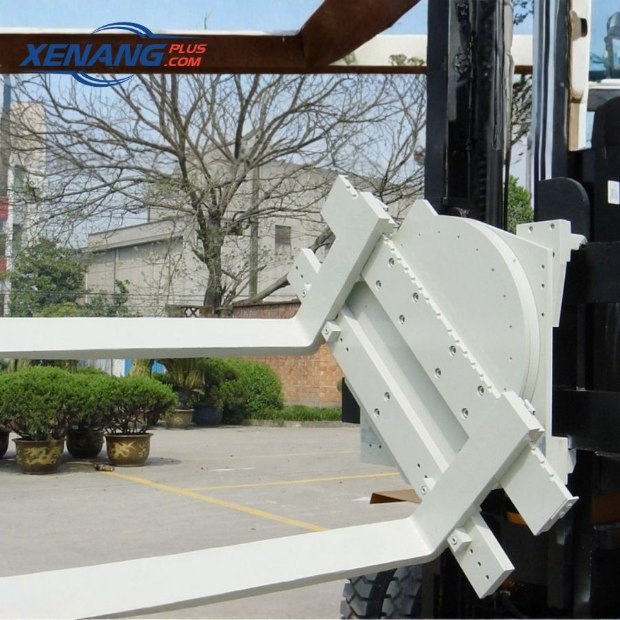 Càng xoay J phù hợp với xe nâng có tải trọng 1 – 7 tấn