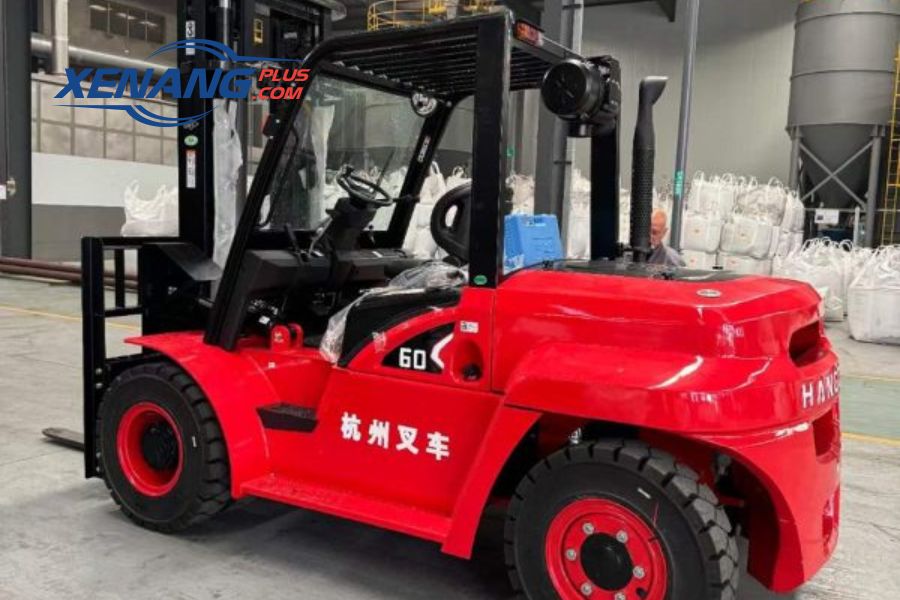 Xe nâng dầu 6 tấn Hangcha đảm bảo khả năng vận chuyển hàng hóa có tải trọng cao một cách êm ái.