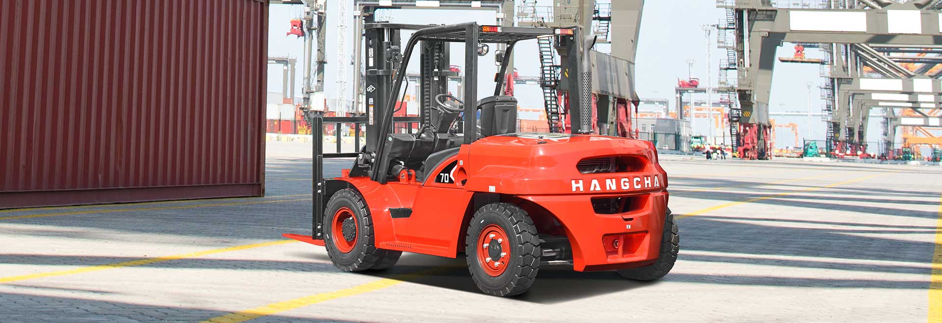 Xe nâng dầu 7 tấn