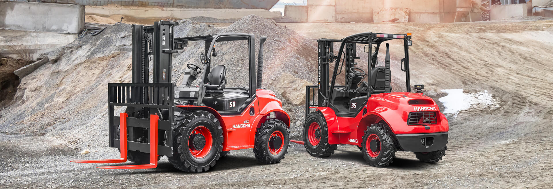 Xe Nâng Địa Hình