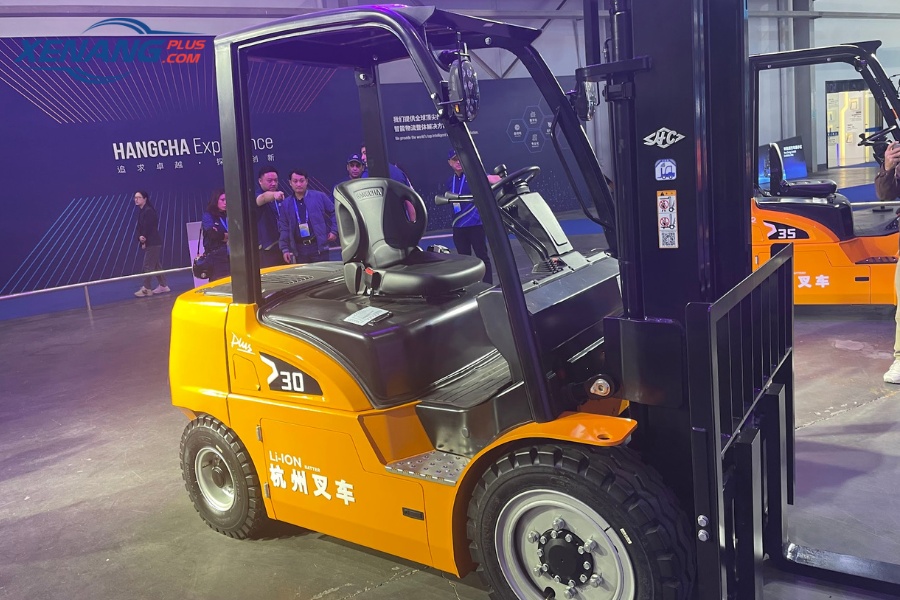 D&ograve;ng xe n&acirc;ng điện 1 tấn Hangcha đ&aacute;p ứng tốt về hiệu suất, an to&agrave;n v&agrave; khả năng vận h&agrave;nh