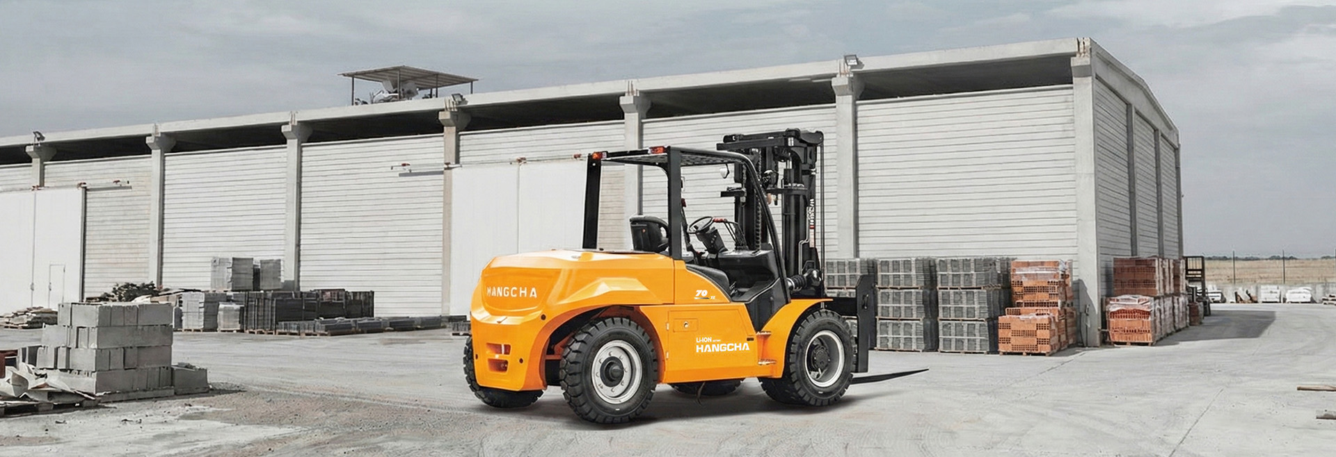 Xe nâng điện 7 tấn