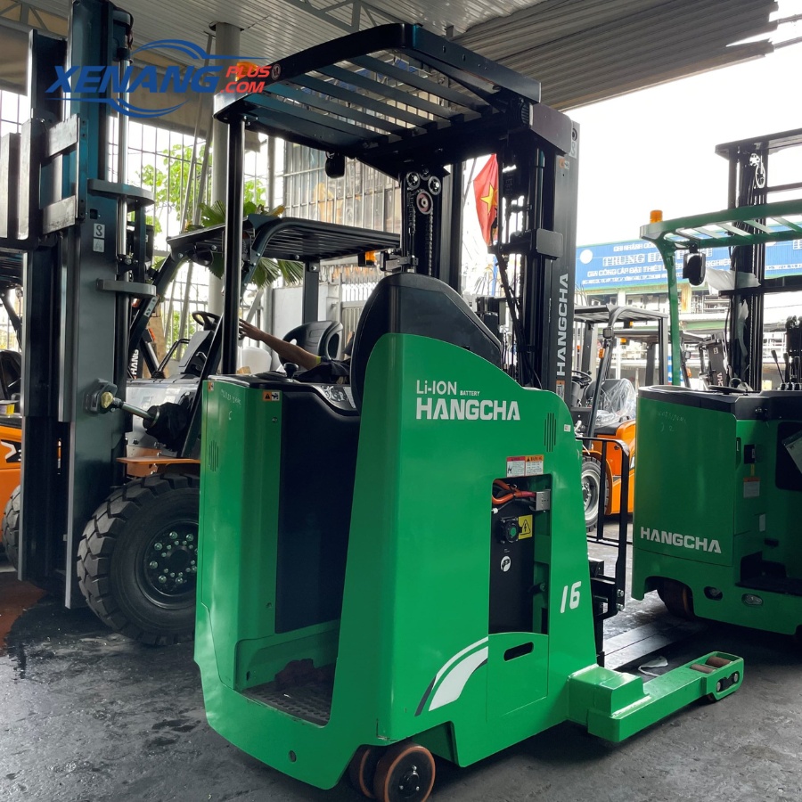 Vị trí đứng lái thoải mái và dễ dàng thao tác