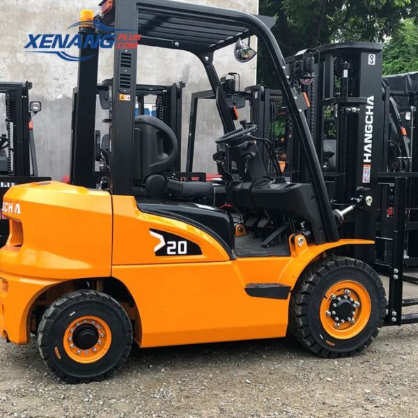 ảnh bìa xe nâng dầu 2 tấn 3