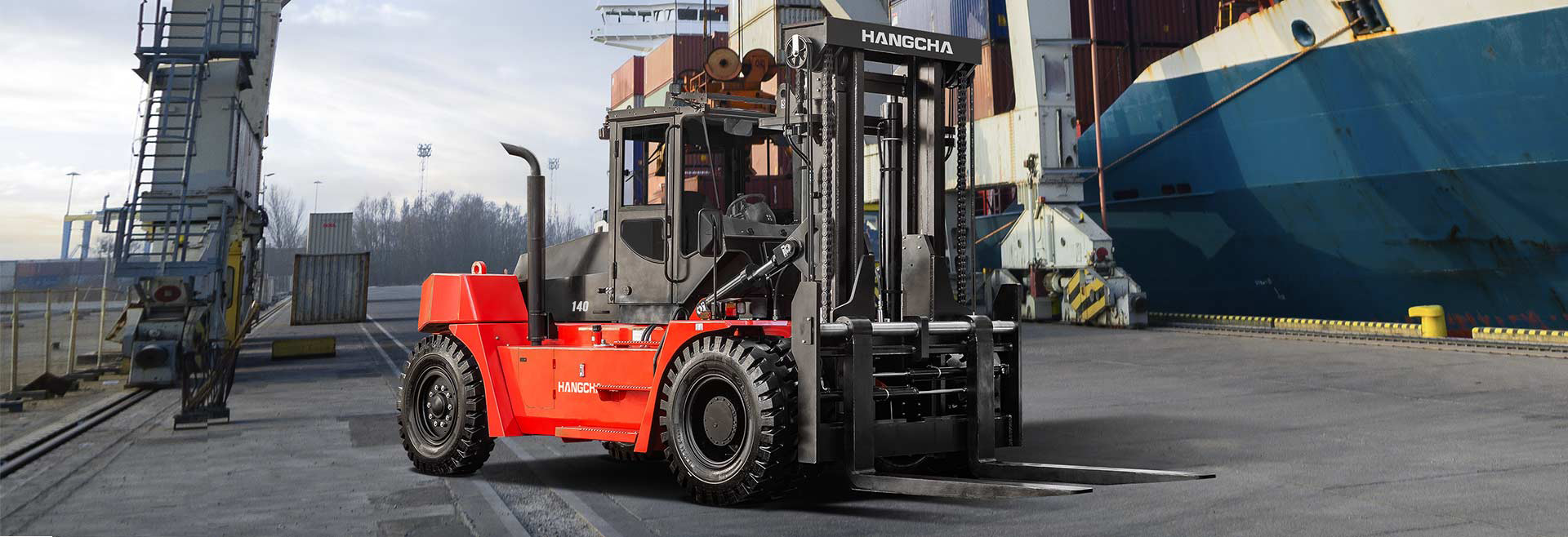 Xe nâng dầu 14 tấn