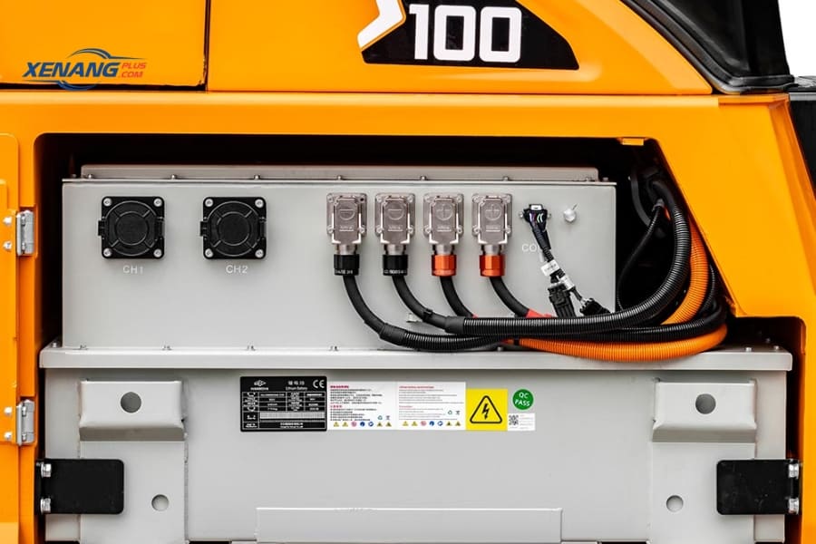 Hệ thống điện của xe nâng bị chập hoặc cháy làm xe không tiến lùi được